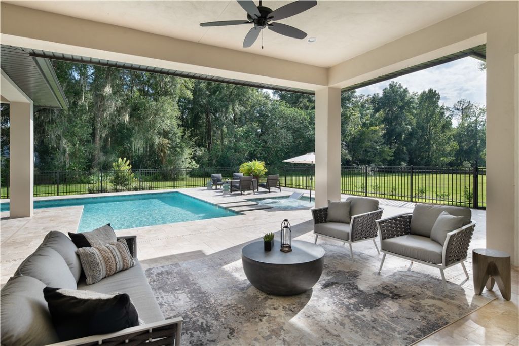 594 Acacia Road, Vero Beach, FL 32963 Photo