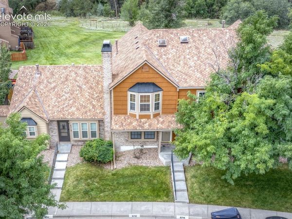 6712 Mountain Top Lane, Colorado Springs, CO 80919