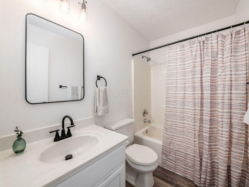 4418 Village Park Drive , Columbus, OH 43228 Photo 17