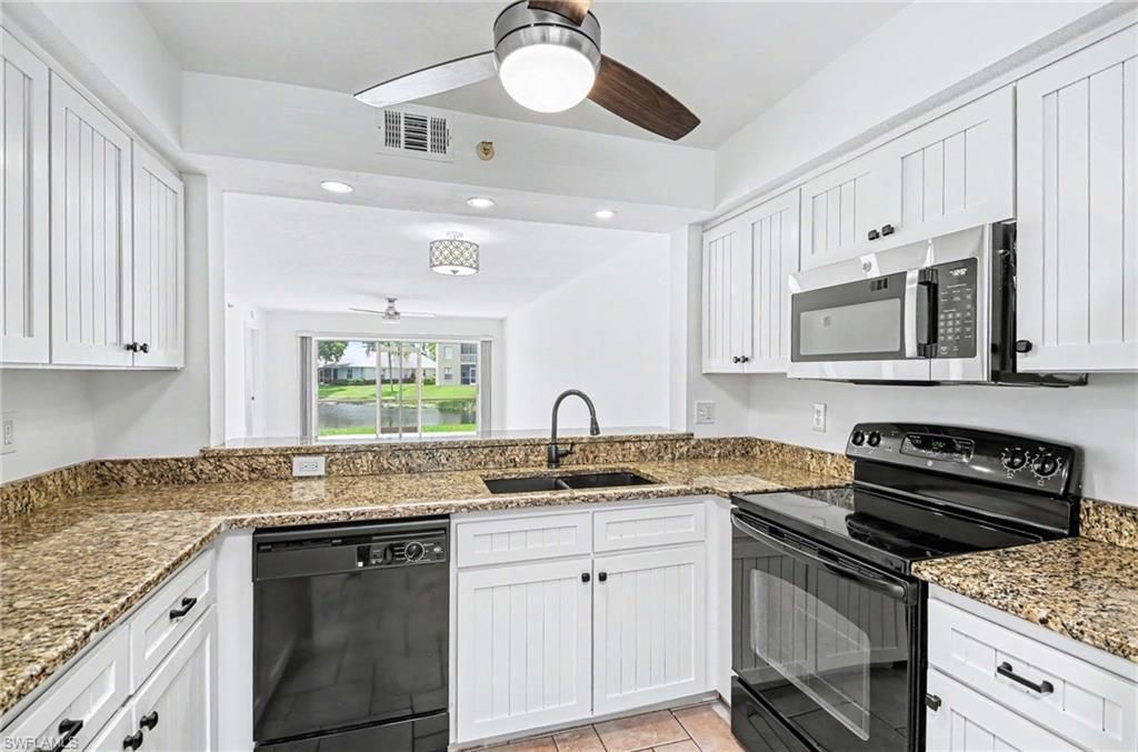 9650 Victoria Ln , Unit 104, Naples, FL 34109 Photo