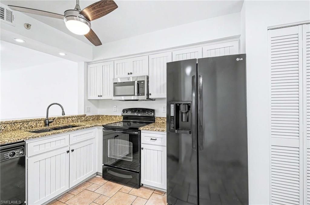 9650 Victoria Ln , Unit 104, Naples, FL 34109 Photo