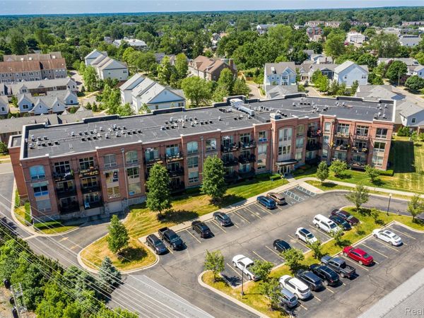 101 Union Street , Unit 207, Plymouth, Mi 48170