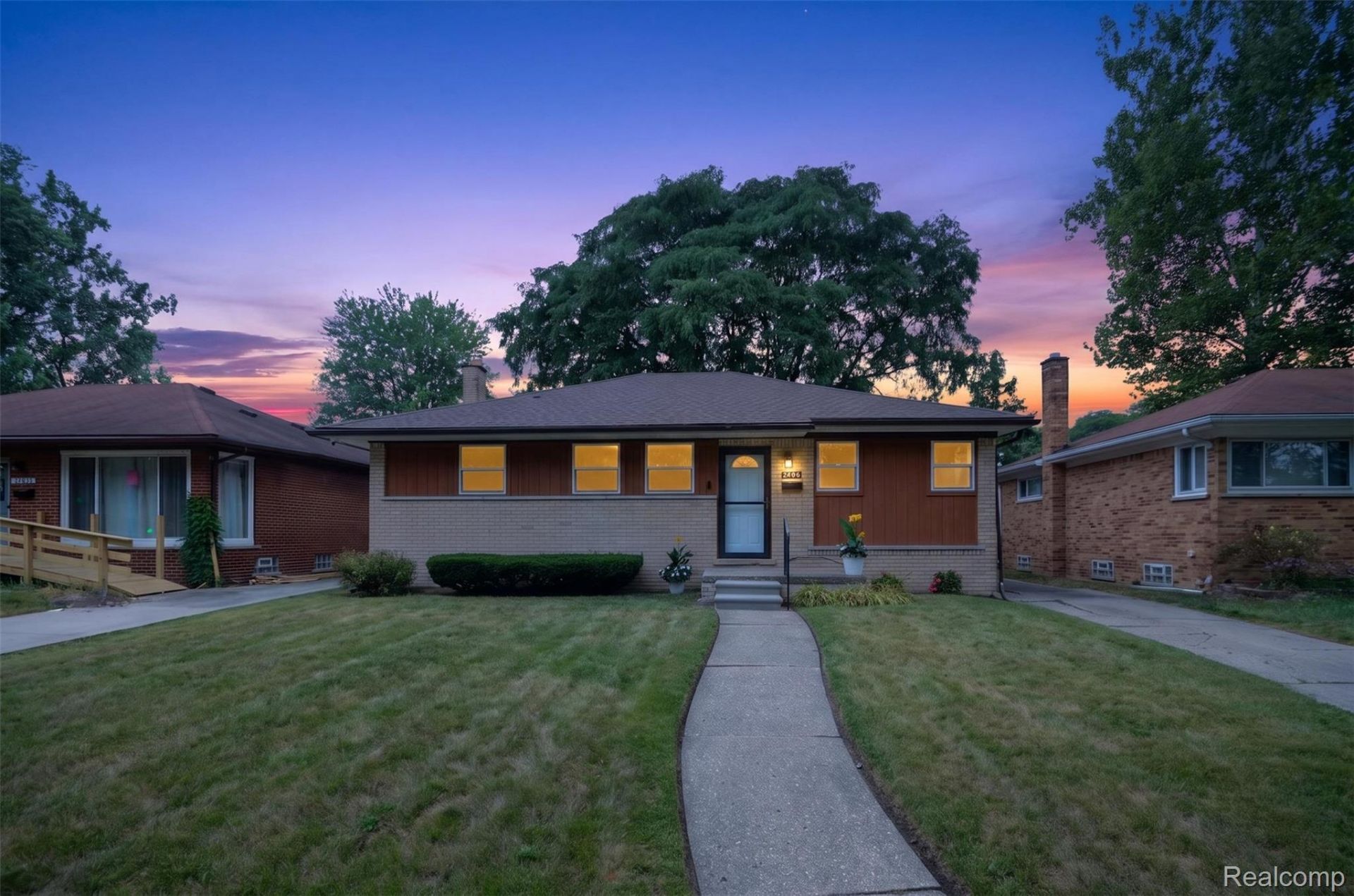 24061 Rensselaer Street, Oak Park, Mi 48237 Main Photo