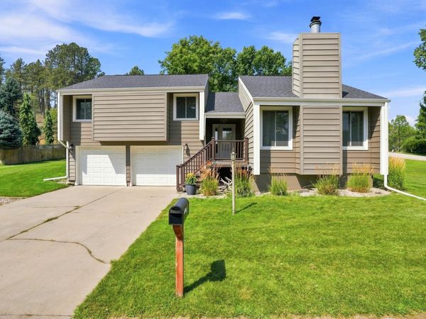 4915 COPPERHILL CT, Rapid City, SD 57702