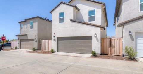 2076 Heavenly St, Lincoln, CA 95648 Photo