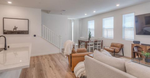2076 Heavenly St, Lincoln, CA 95648 Photo