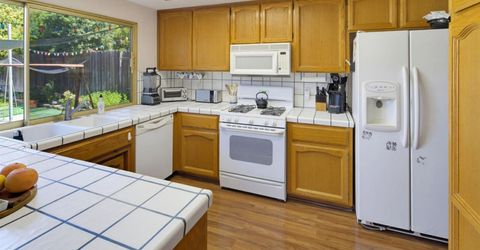 8101 Donnawood Way, Orangevale, CA 95662 Photo