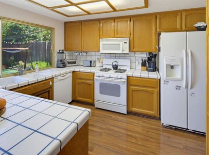 8101 Donnawood Way, Orangevale, CA 95662 Photo
