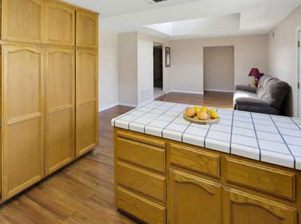 8101 Donnawood Way, Orangevale, CA 95662 Photo