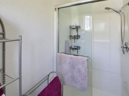 8101 Donnawood Way, Orangevale, CA 95662 Photo