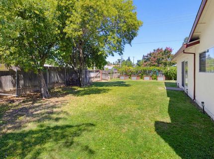 8101 Donnawood Way, Orangevale, CA 95662 Photo