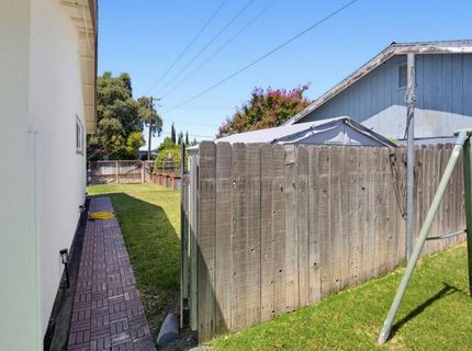 8101 Donnawood Way, Orangevale, CA 95662 Photo