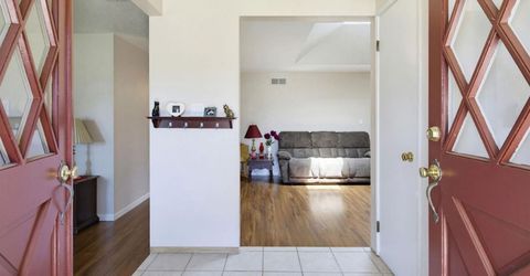 8101 Donnawood Way, Orangevale, CA 95662 Photo