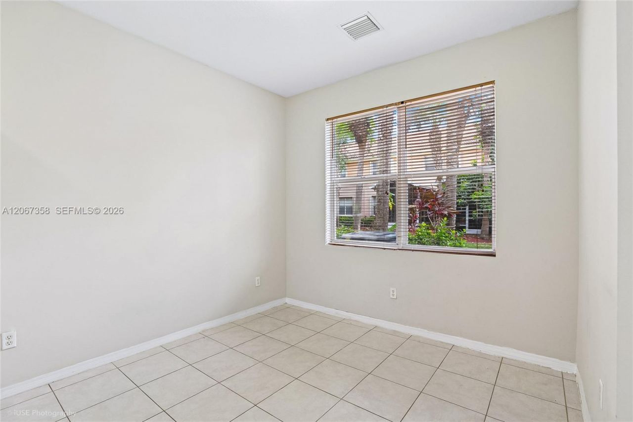 112 Wakulla Springs Way, Royal Palm Beach, FL 33411 Photo