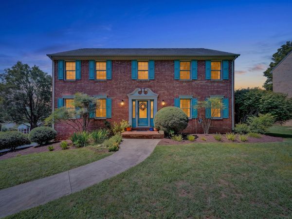 4916 Labradore DR , Roanoke, VA 24012