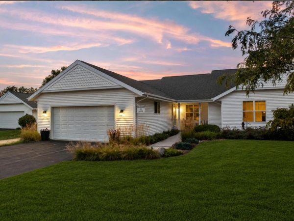 615 Otto Ln, Elkhart Lake, WI 53020