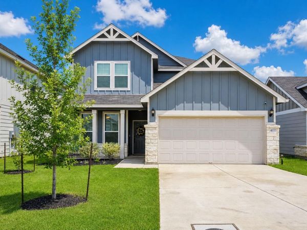 4037 Sun Meadow LN, Seguin, TX 78155