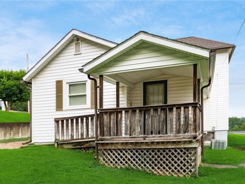 227 Race Street, Roseville, OH 43777 Photo 3