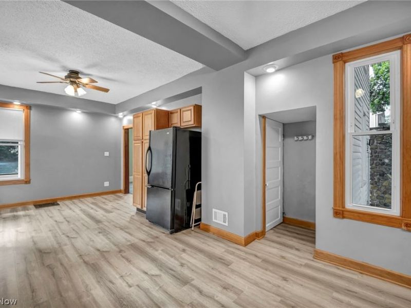 175 E Walnut Avenue, Painesville, OH 44077 Photo 11