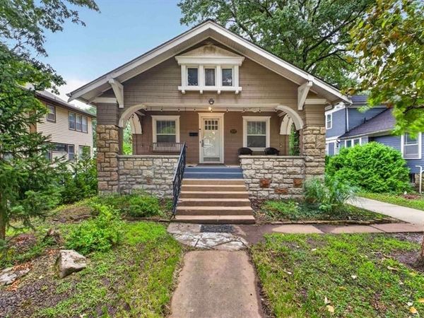 5717 Holmes Street, Kansas City, MO 64110