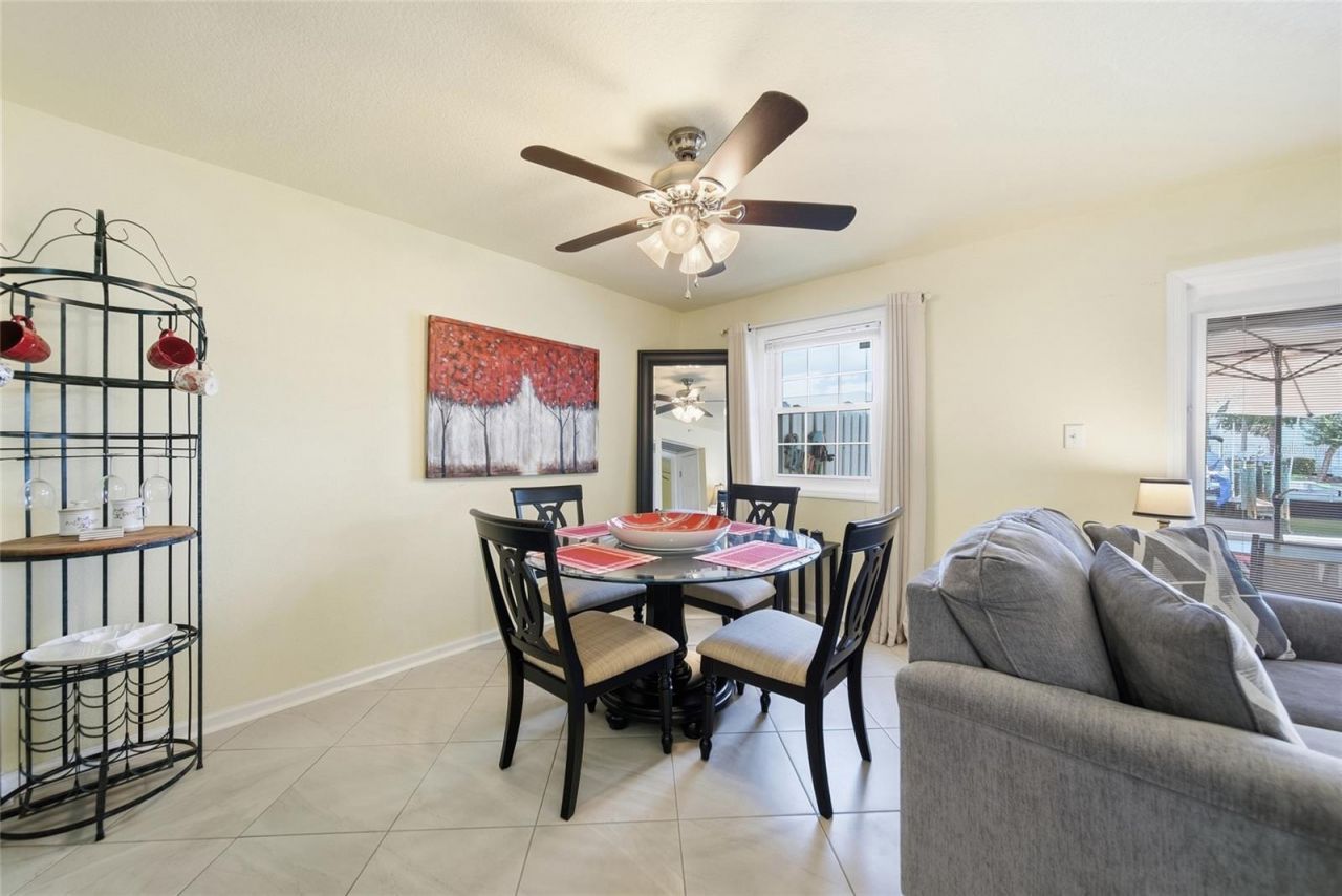 5092 Beach Drive Se, Unit A, Saint Petersburg, FL 33705 Photo