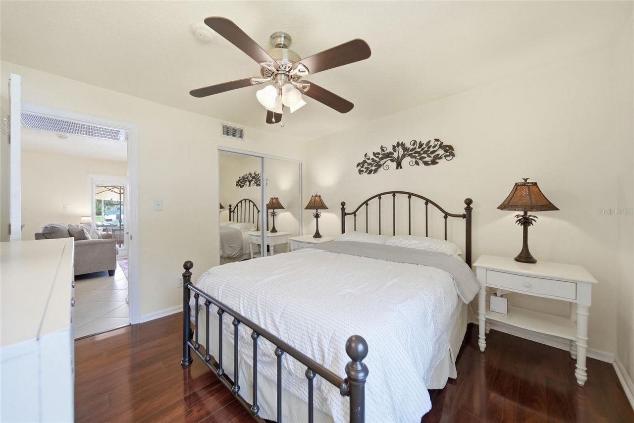 5092 Beach Drive Se, Unit A, Saint Petersburg, FL 33705 Photo