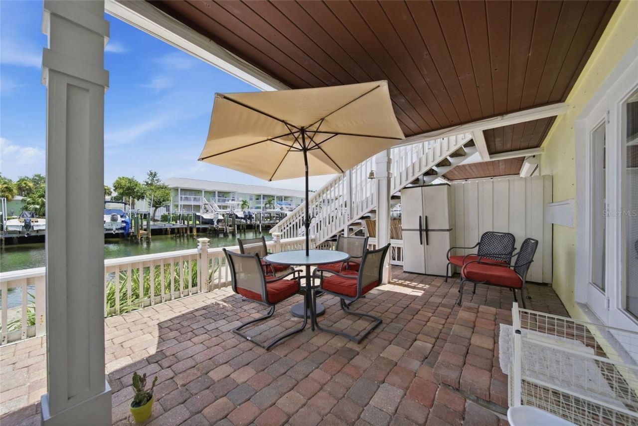 5092 Beach Drive Se, Unit A, Saint Petersburg, FL 33705 Photo