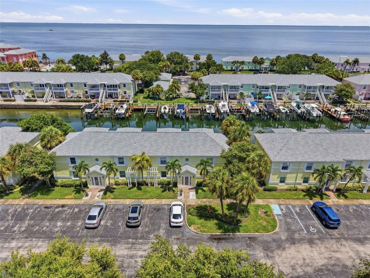 5092 Beach Drive Se, Unit A, Saint Petersburg, FL 33705 Photo