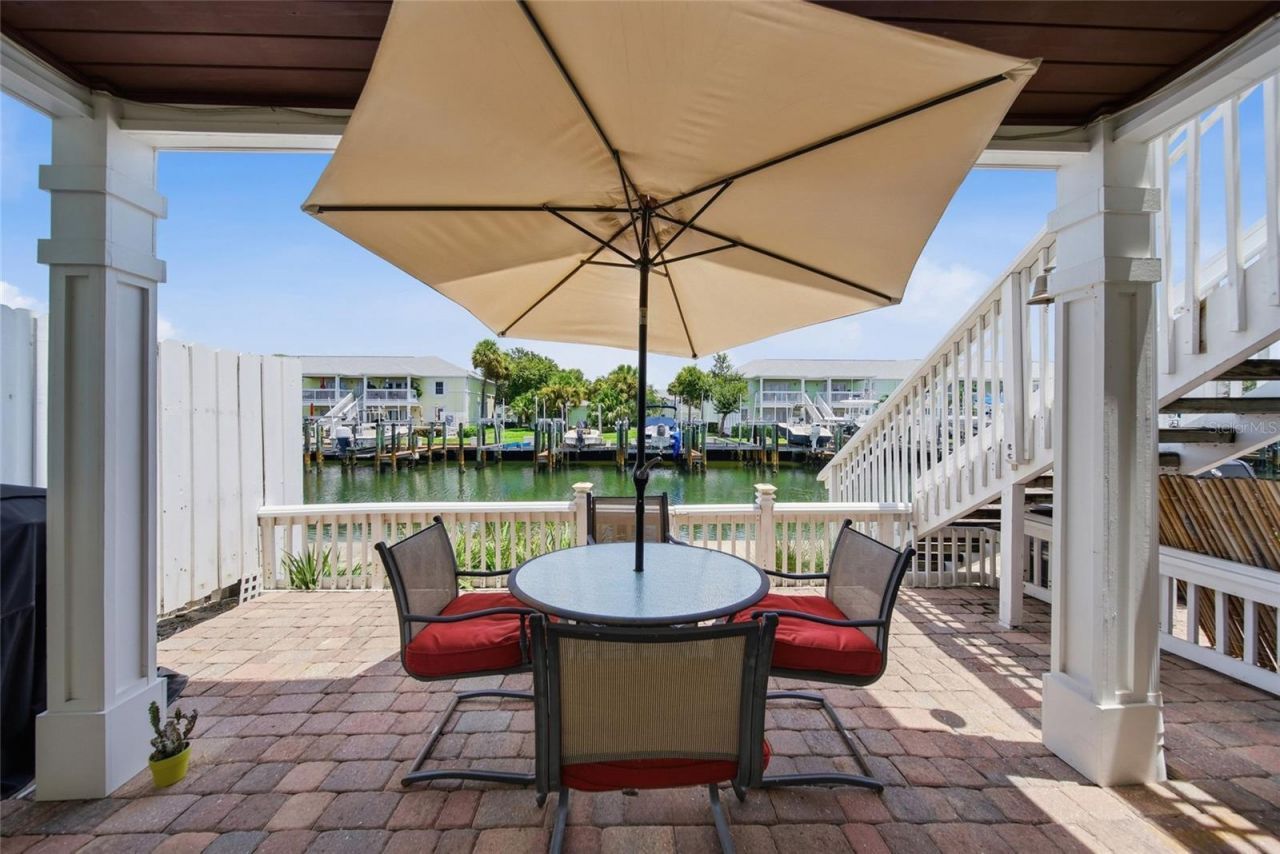 5092 Beach Drive Se, Unit A, Saint Petersburg, FL 33705 Photo