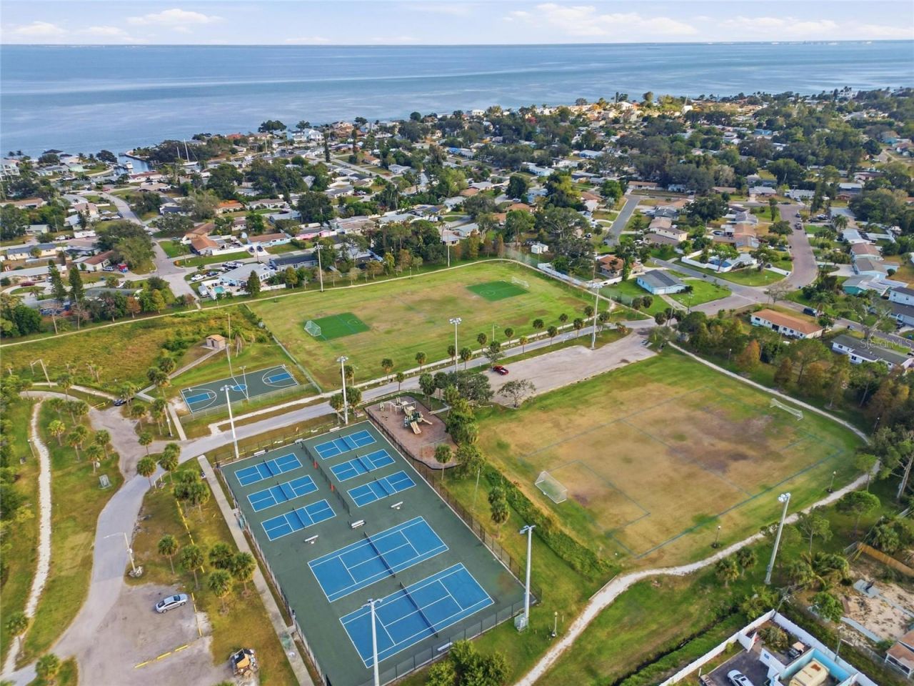 5092 Beach Drive Se, Unit A, Saint Petersburg, FL 33705 Photo