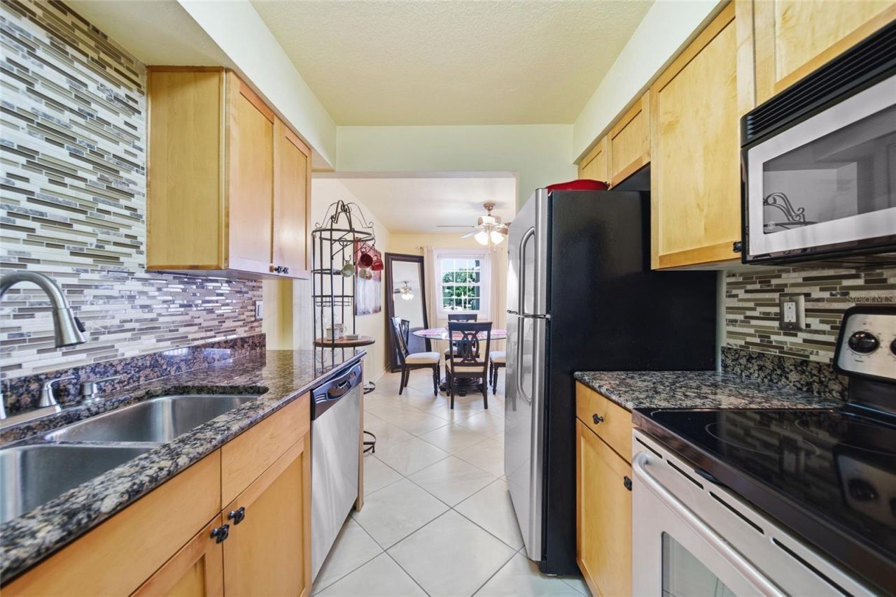 5092 Beach Drive Se, Unit A, Saint Petersburg, FL 33705 Photo