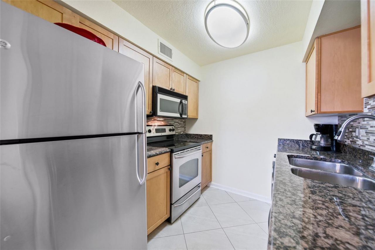 5092 Beach Drive Se, Unit A, Saint Petersburg, FL 33705 Photo