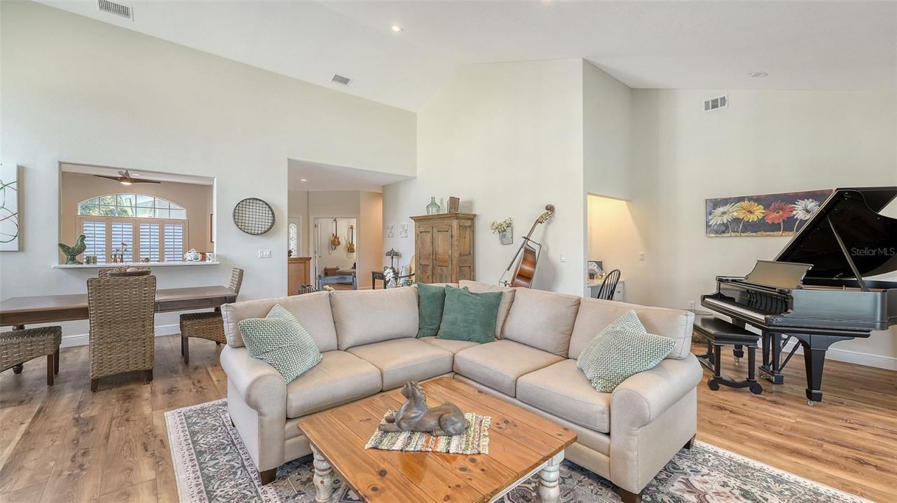 4060 Penshurst Park, Sarasota, FL 34235 Photo