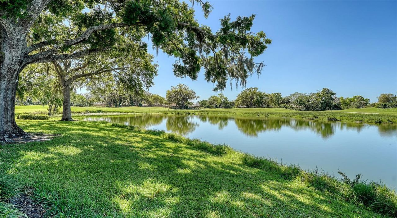 4060 Penshurst Park, Sarasota, FL 34235 Photo