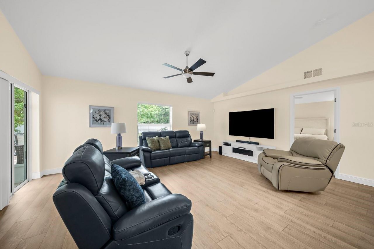 5022 20th Street Court E, Bradenton, FL 34203 Photo