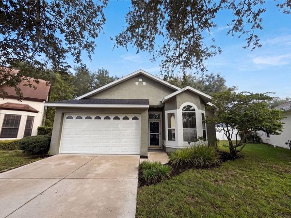 33450 IRONGATE DRIVE , LEESBURG, FL 34788
