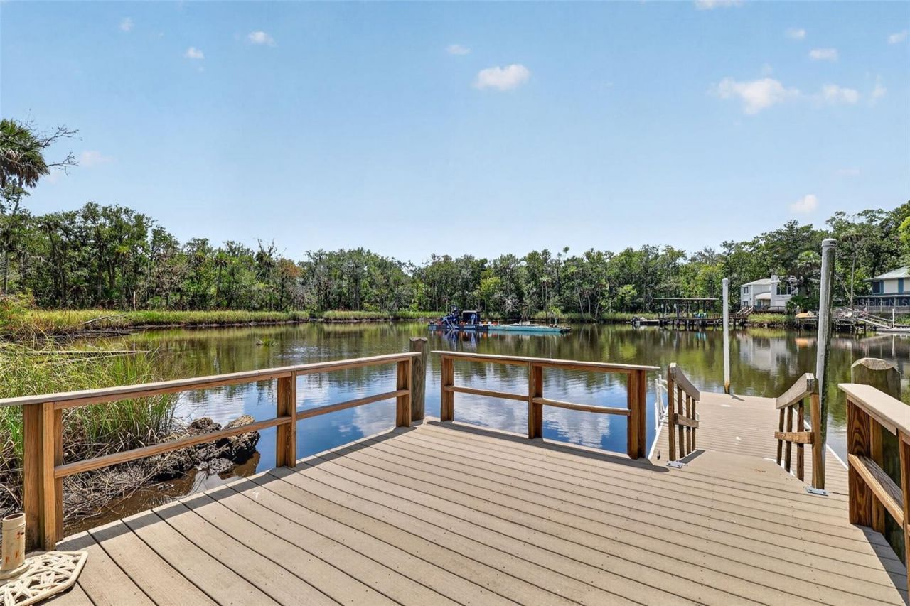 720 Northwest Snug Harbor Road, Crystal River, FL 34428 Photo