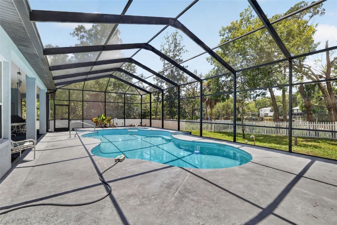 720 Northwest Snug Harbor Road, Crystal River, FL 34428 Photo