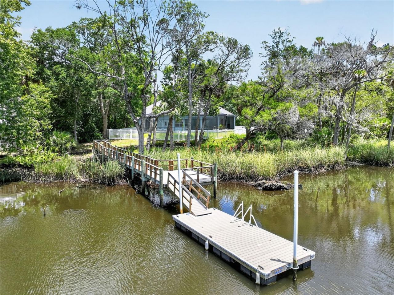720 Northwest Snug Harbor Road, Crystal River, FL 34428 Photo