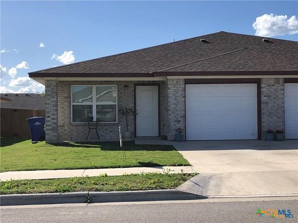 1818 Castroville Trail , Unit A, Copperas Cove, TX 76522