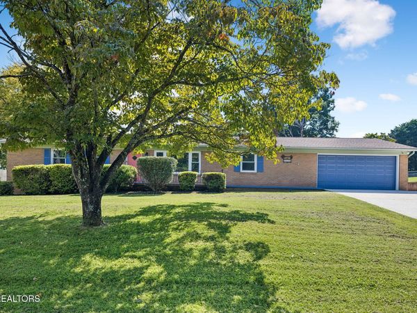 4640 Robindale Drive, Knoxville, TN 37921