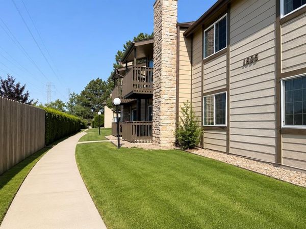 1895 S Pitkin Street , Unit B, Aurora, CO 80017