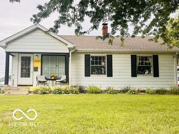 250 N 13th, Beech Grove, IN 46107