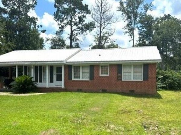 1509 Ridgeway Drive, Vidalia, GA 30474
