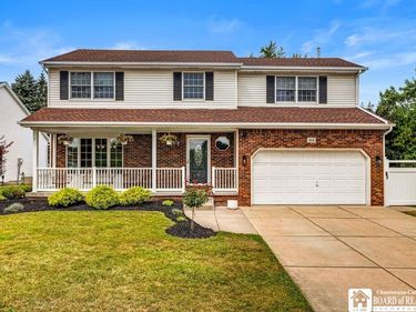 44 Wedgewood Drive, Buffalo, NY 14227