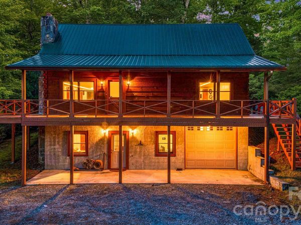 256 Fairway Loop , Burnsville, NC 28714