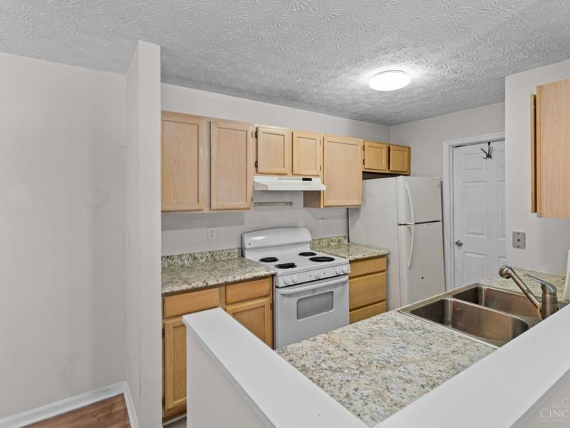 9325 Winton Road, Unit 1, Springfield Twp., OH 45231 Photo 8