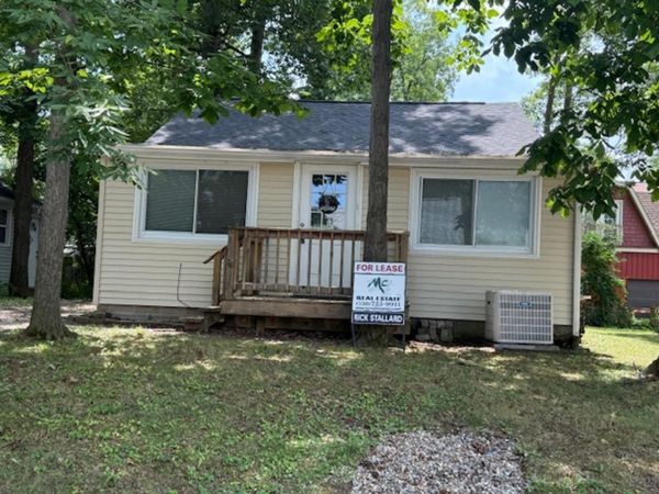 476 Playland Parkway, Chippewa Lake, OH 44215