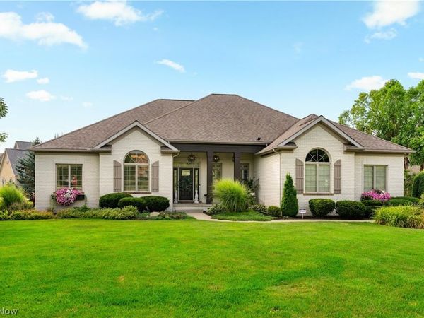 8534 Sweeney Avenue NW, North Canton, OH 44720