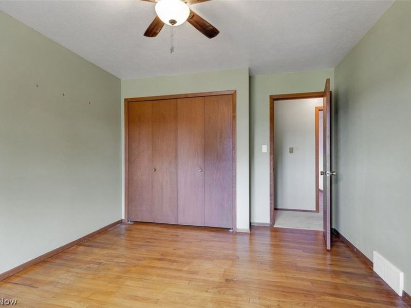 2211 Camelot Drive , Parma, OH 44134 Photo 17
